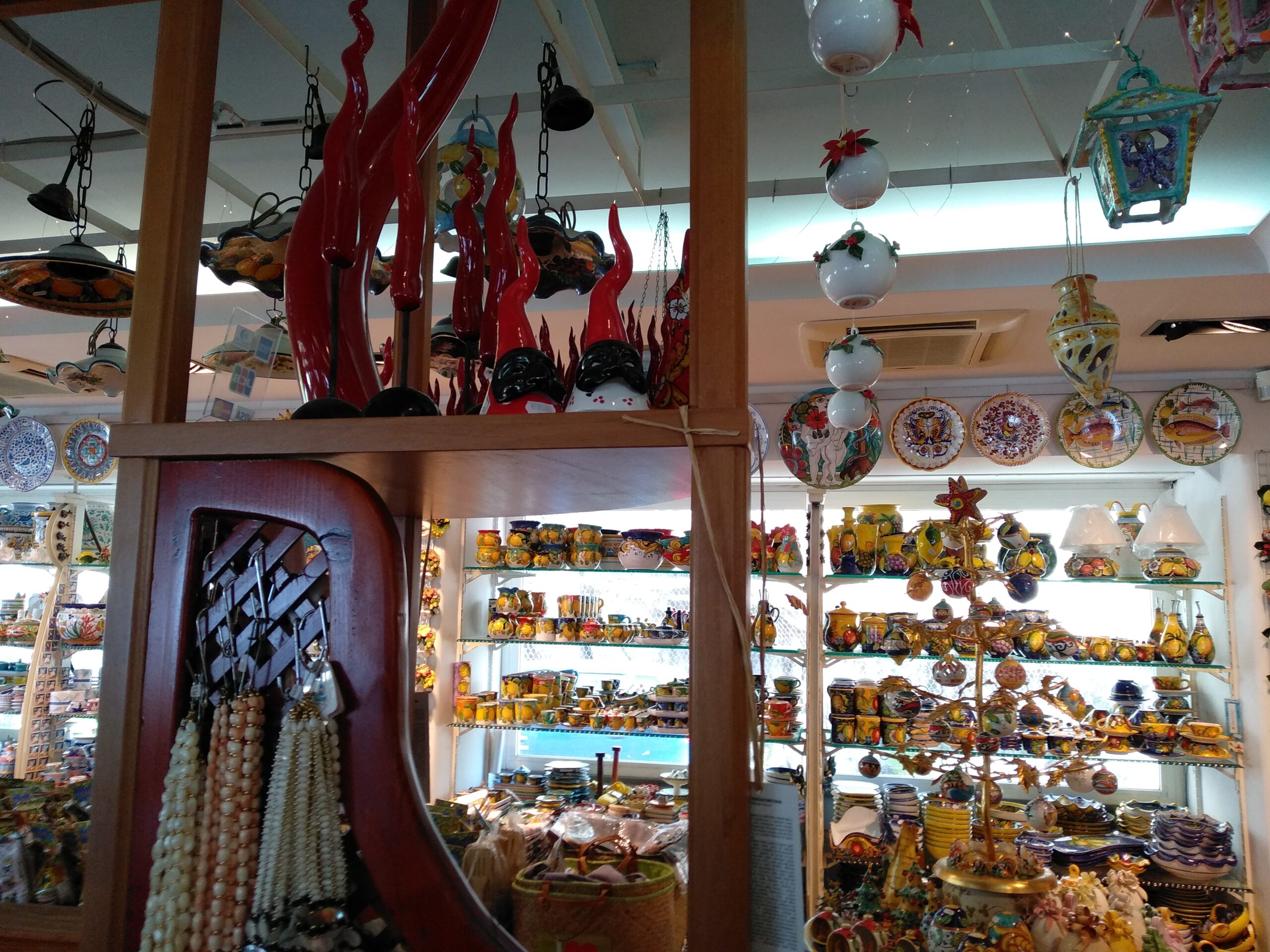foto calajanara store 2 2020